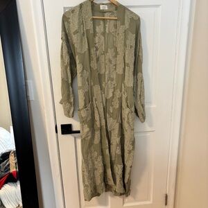 Wilfred Sage Green Embroidered Kimono